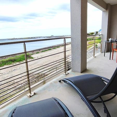 Reve Bleu - Vue Mer Exceptionnelle - Wifi - Draps Et Serviettes Inclus - Balcon Avec Mobilier De Jardin Apartment Penmarc'h Exterior photo